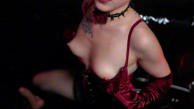 𝔑𝔢𝔩𝔩𝔢, 𝔪𝔬𝔯𝔢 𝔬𝔣 𝔪𝔢 ---> — Domination session