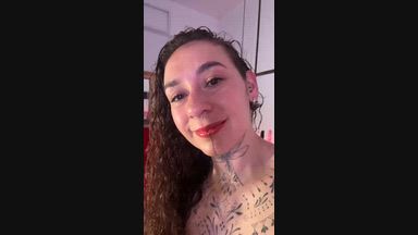 laguertha — 💋 My lips have a story to tell 😈