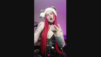 A BAD Santа or a GOOD Santa?