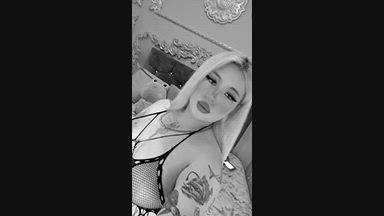 lavagrirl โ ๐ฅ Tell me what you secretly like about me.