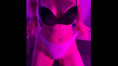 CreamyTinyPussy