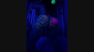 Amazing clap clap clap in slow motion!