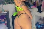 ♥