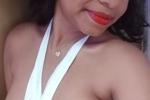 A little bit of me… is never enough. 💋