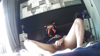 Pup is lost in the goon