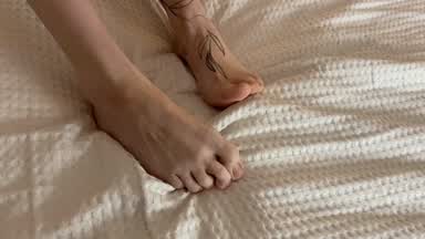 My feet and footjob ♥