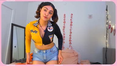 Flag girl gives you bj & Boob job