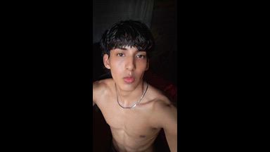 theo live Chaturbate webcam gallery thumbnail