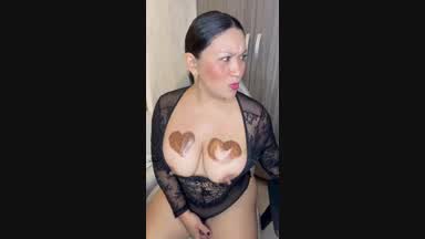 Chocolate hearts on my tits 😍🫦