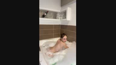 Fuck me in the hot tub!