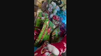Many gifts for the foundation! 🎁🎄