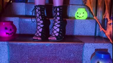 🎃💥