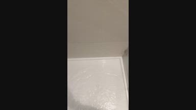 chris โ Shower!