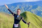 Larah loves Mountain