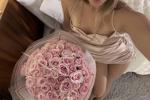 room promotion=free c2c💖 ❤️hi, i'm kate❤️ my favorite tips ❤️333❤️222 ❤️200❤️111❤️99❤️66❤️ pvt open — A morning with flowers 🌹 thank u Bull 🥰✨