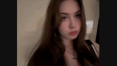 </3