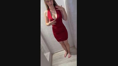 ๐
๐๐๐ญ ๐๐ซ๐ข๐ง๐๐๐ฌ๐ฌ๐ฃ check my bio! โ The red dress