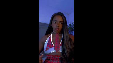 erika live Chaturbate webcam gallery thumbnail