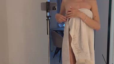 ebi โ towel game