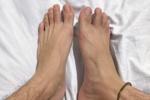 feet