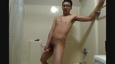 frederect cumms — Jack off in the shower
