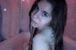 Take a shower with me 🚿🌊