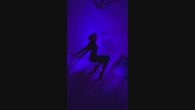 comecloserrr live Chaturbate webcam gallery thumbnail