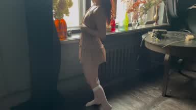 <3