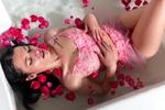 ¿In the jacuzzi or in bed?🤫