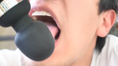 Vibrations on the tongue