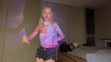 I really love dancing, don't you believe it?