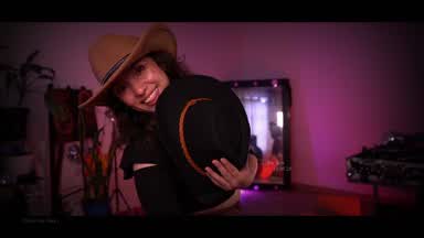 👒