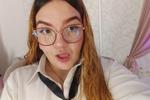 Sexy college girl