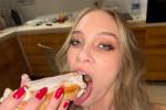 Lexy Loves Some Cream