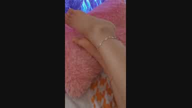 FEET