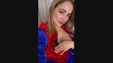 Spider Milf