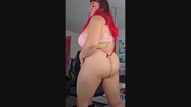 Leila’s Panties Try-On