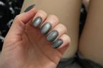 nails