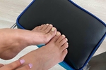 feet