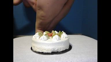 Cake Sitting 1
