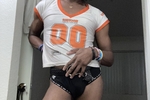 Aliza Breeze grab the wrong shorts