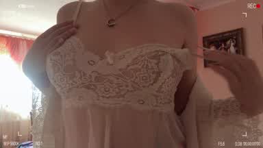 !hottt playing!