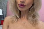 Small sexy tities