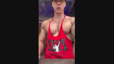 Juan_Fit2024 at Chaturbate: Juan_fit2024's room