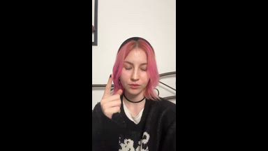 <3