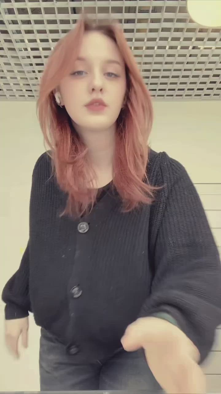 my name is Caroline