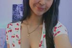 You like see my boobs?