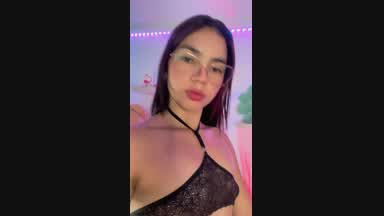Your queen 😍