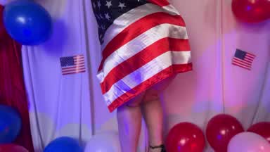 Enjoy this July 4 with your sexy Zoe β€οΈπ€π