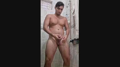 bañando